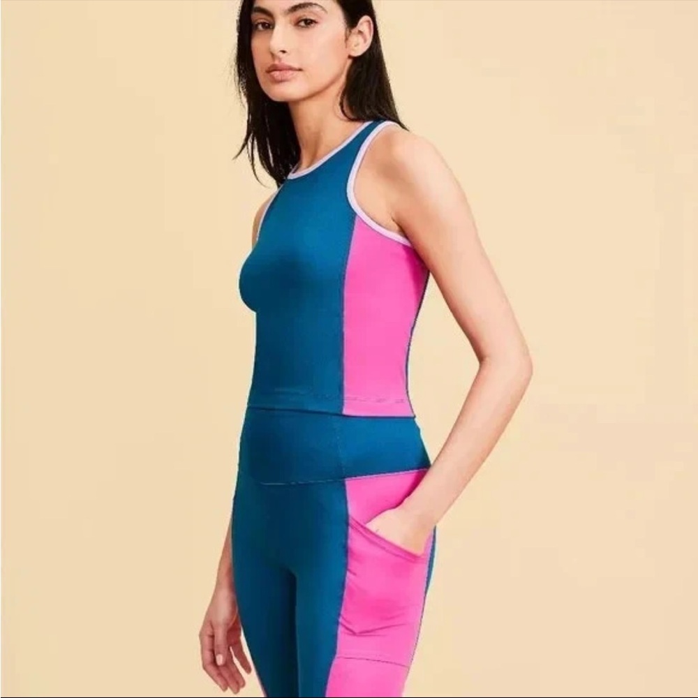 NWT Lou & Grey for LOFT Softsculpt Active Top XS